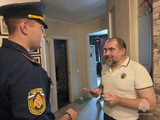 В Ступине прошел профилактический рейд: спасатели и соцработники посетили семьи, нуждающиеся в социальной поддержке