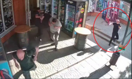 Мужчина открыл стрельбу по прохожим в Воронежской области