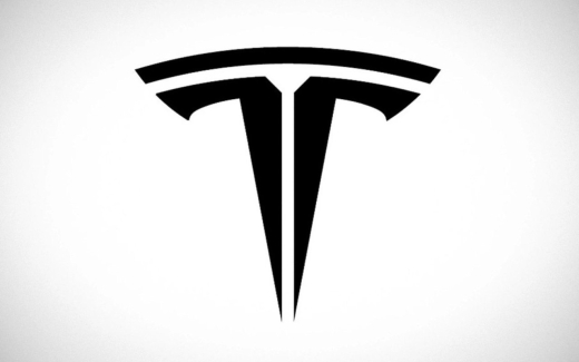 Чистая прибыль Tesla в III квартале снизилась на 43% при выручке выше прогноза