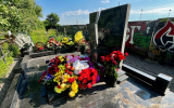 Воронежцы собрались на могиле Юрия Хоя в день годовщины его смерти