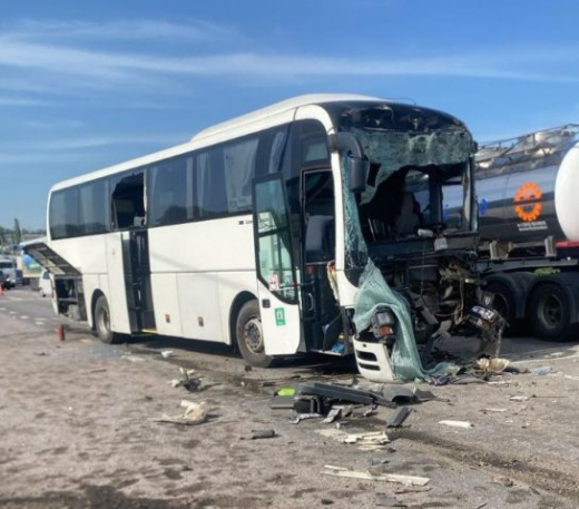 14 человек пострадали в ДТП с рейсовым автобусом под Воронежем