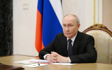 Путин назвал Москву символом государственности и единства