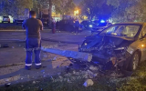Очевидцы: нетрезвая женщина устроила массовое ДТП и снесла фонарный столб в Воронеже