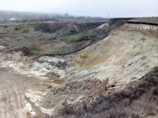 Очередной незаконный котлован разрыли под Воронежем