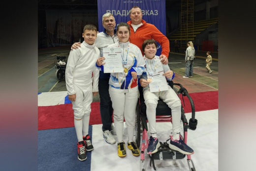 Воронежские фехтовальщики выиграли восемь медалей Первенства России