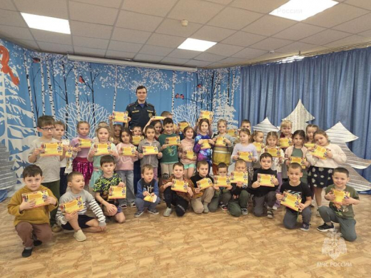 «Если дома пожар, а взрослых нет»: учим детей не бояться, а действовать!