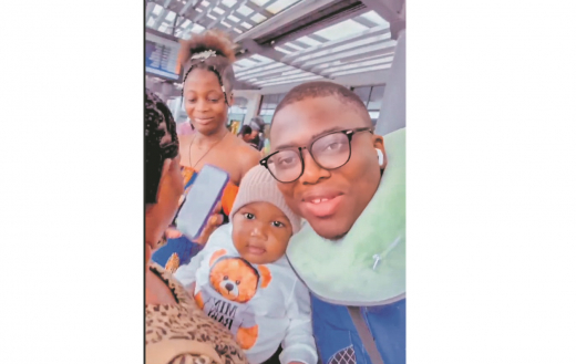 Африканский студент назвал сына Факелом