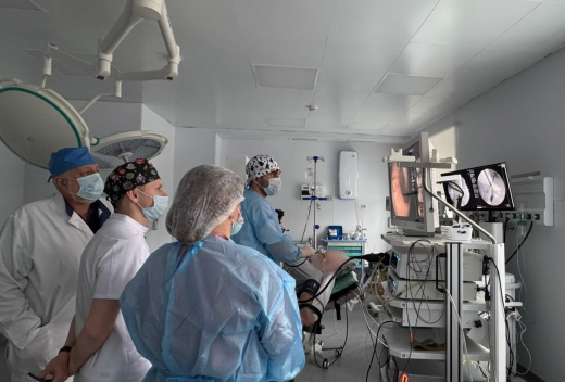 Проглоченная зубочистка пробила насквозь желудок 74-летней жительнице Воронежа