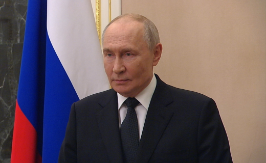 Путин посетил Архангельский собор после обретения мощей Дмитрия Донского