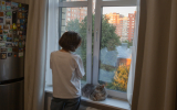 ФНС начала проверять москвичей с квартирами и без официальных доходов
