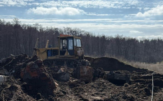 Бульдозер нанёс почве вреда на 11 млн рублей в селе под Воронежем