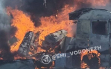 Фура с гробами сгорела на трассе М-4 «Дон» в Воронежской области