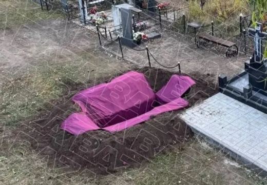 Похороны Миши Маваши в Воронеже: зачем приезжала полиция и кто пришёл проститься