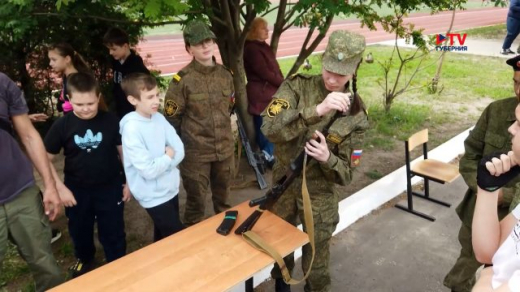 Метание ножей, стрельба и «стенка на стенку»: детский казачий фестиваль прошёл в Воронеже