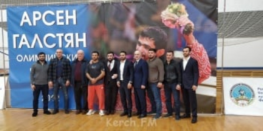 Керчанин Тигран Мкртумян привез в Керчь бронзу с соревнований